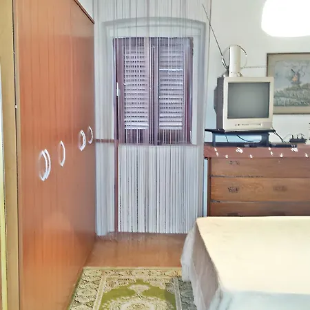 Spacious In + Terrace