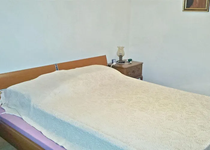 Spacious In + Terrace شقة